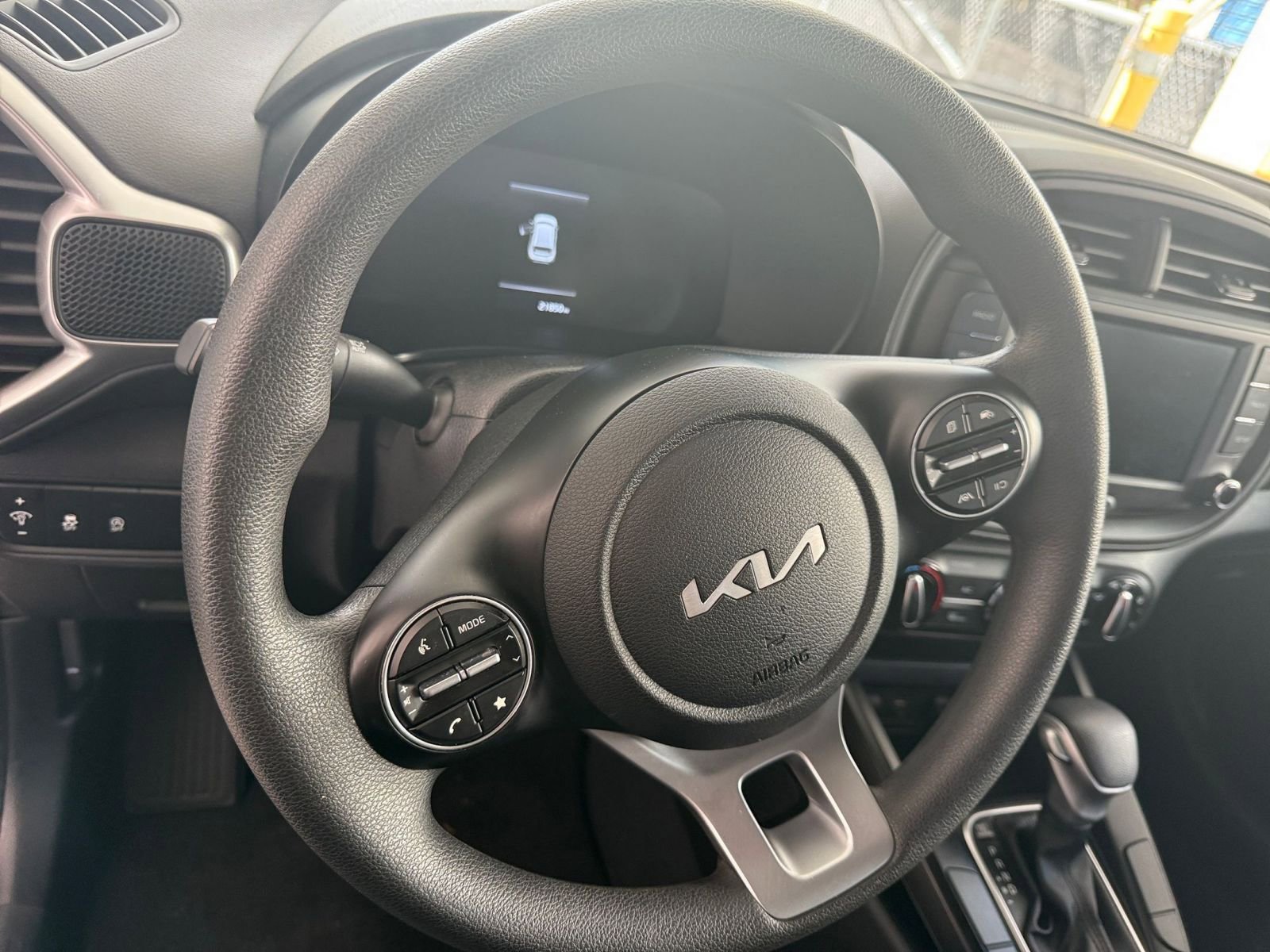 Thumbnail: 2025 Kia Soul - 25