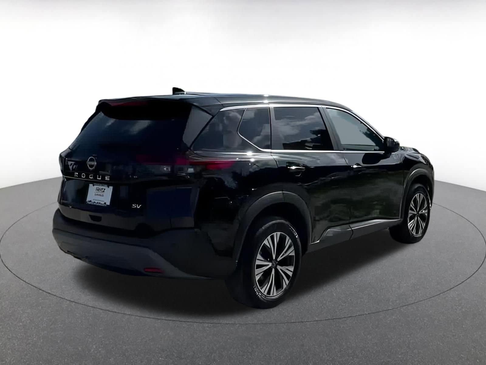 2023 Nissan Rogue SV 11
