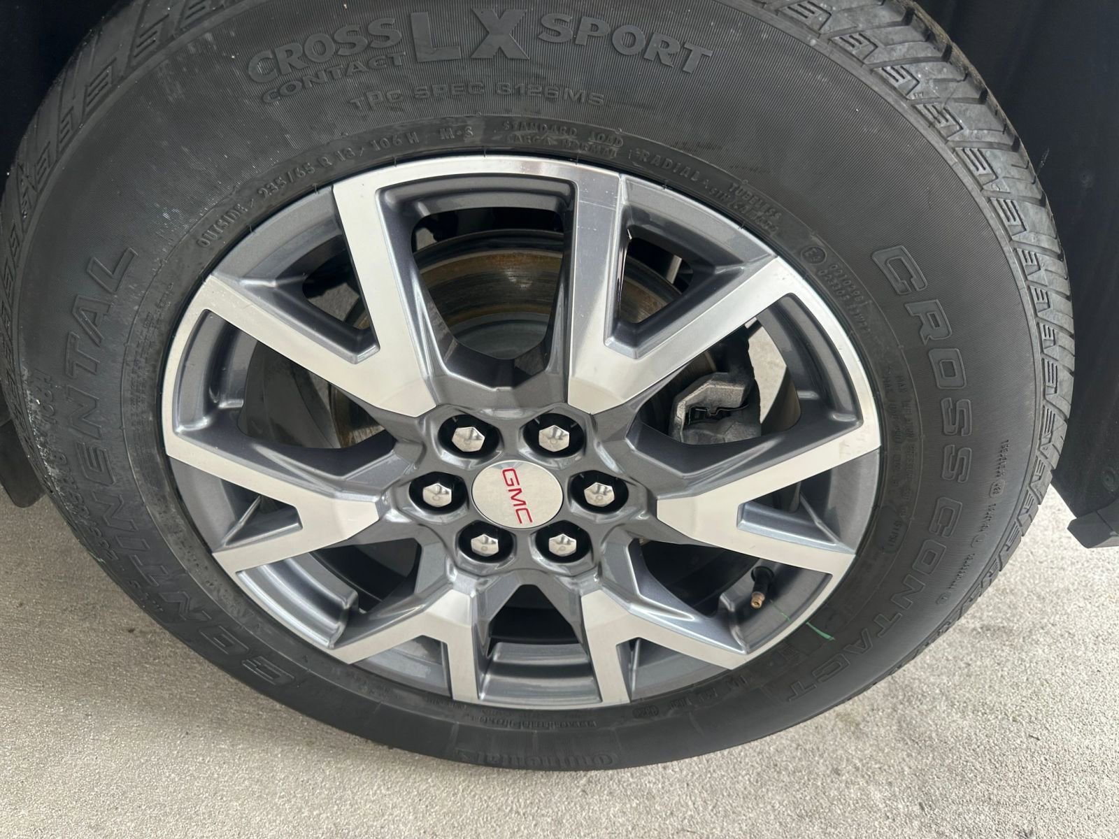 Thumbnail: 2023 GMC Acadia - 30