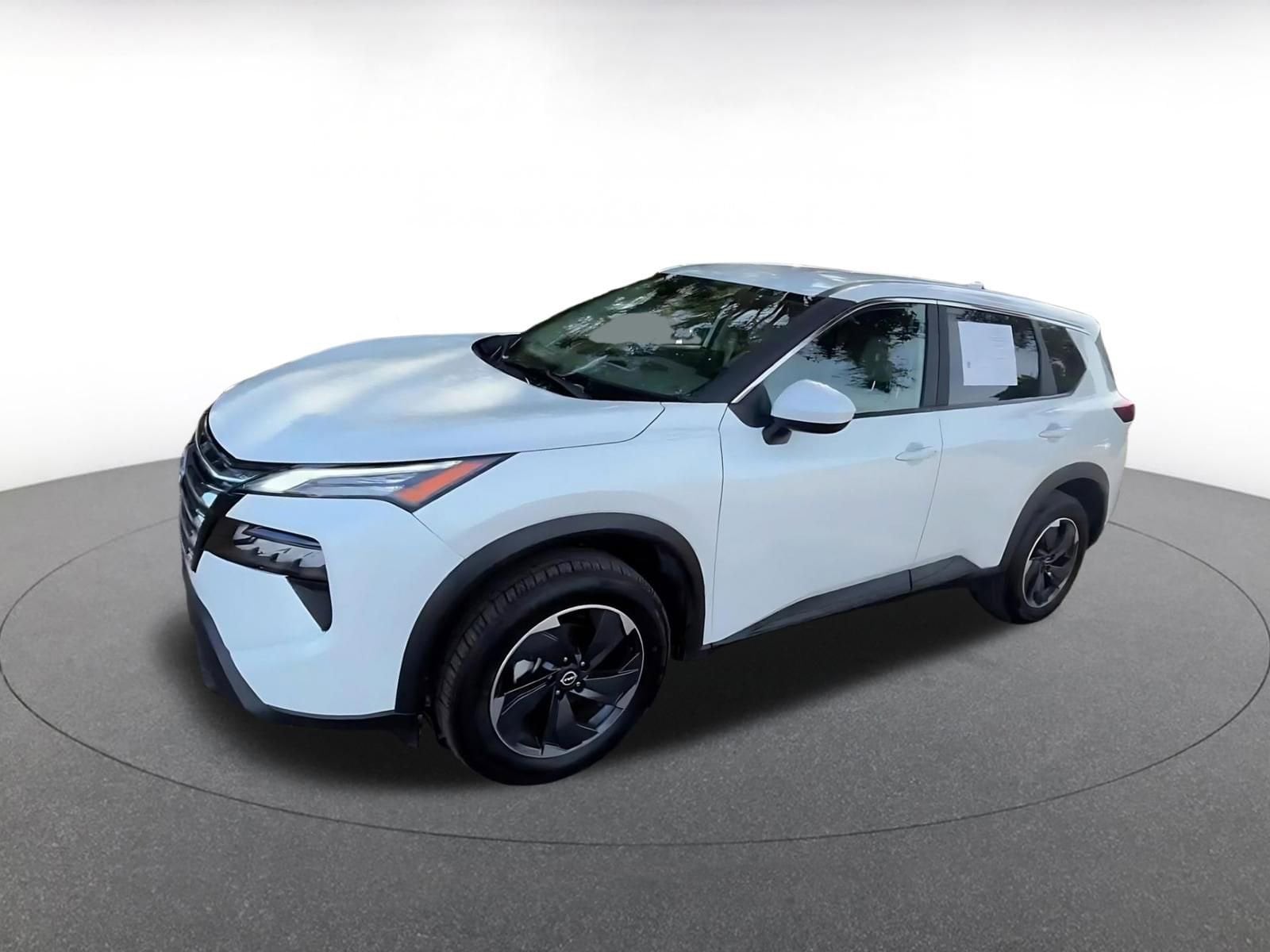 Thumbnail: 2025 Nissan Rogue - 8