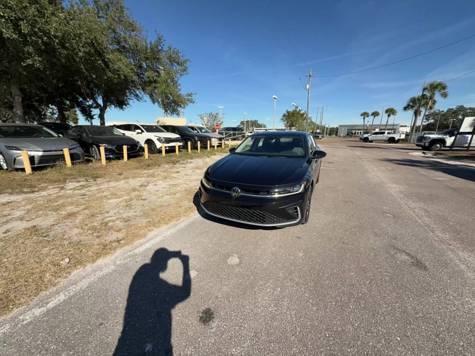 Thumbnail: 2025 Volkswagen Jetta - 16