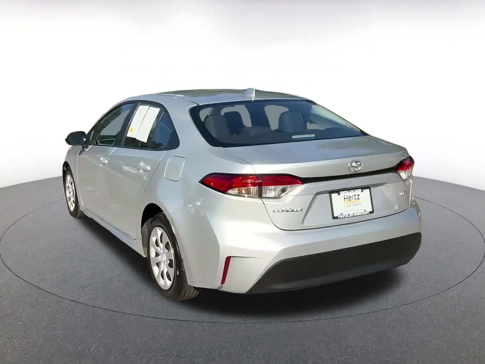 Thumbnail: 2025 Toyota Corolla - 10