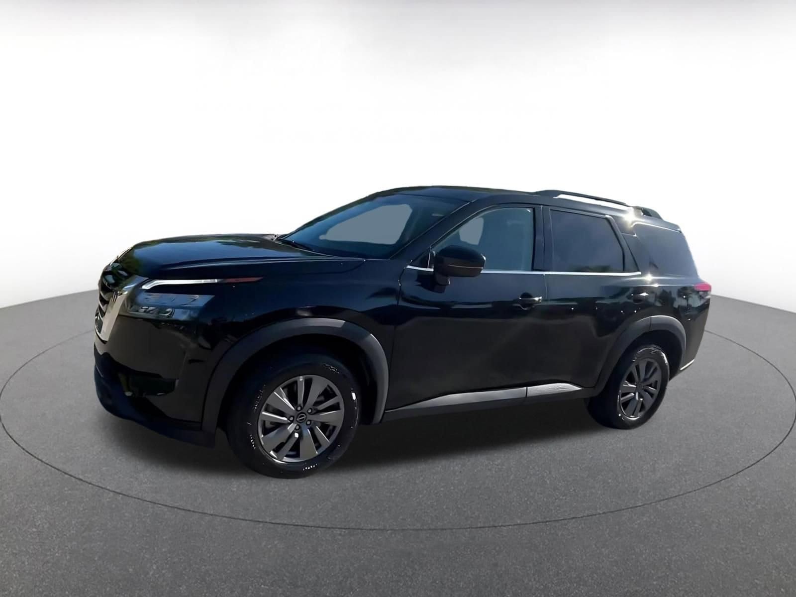 Thumbnail: 2025 Nissan Pathfinder - 8