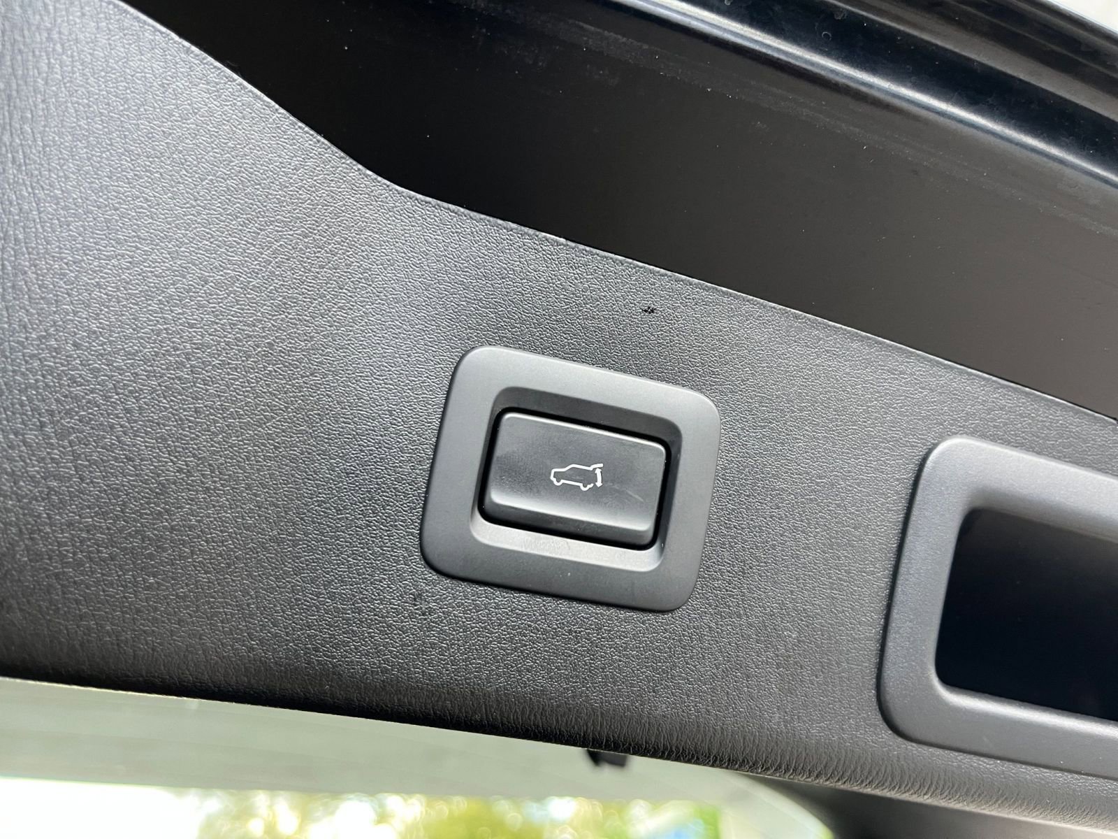 Thumbnail: 2025 Mazda CX-5 - 23