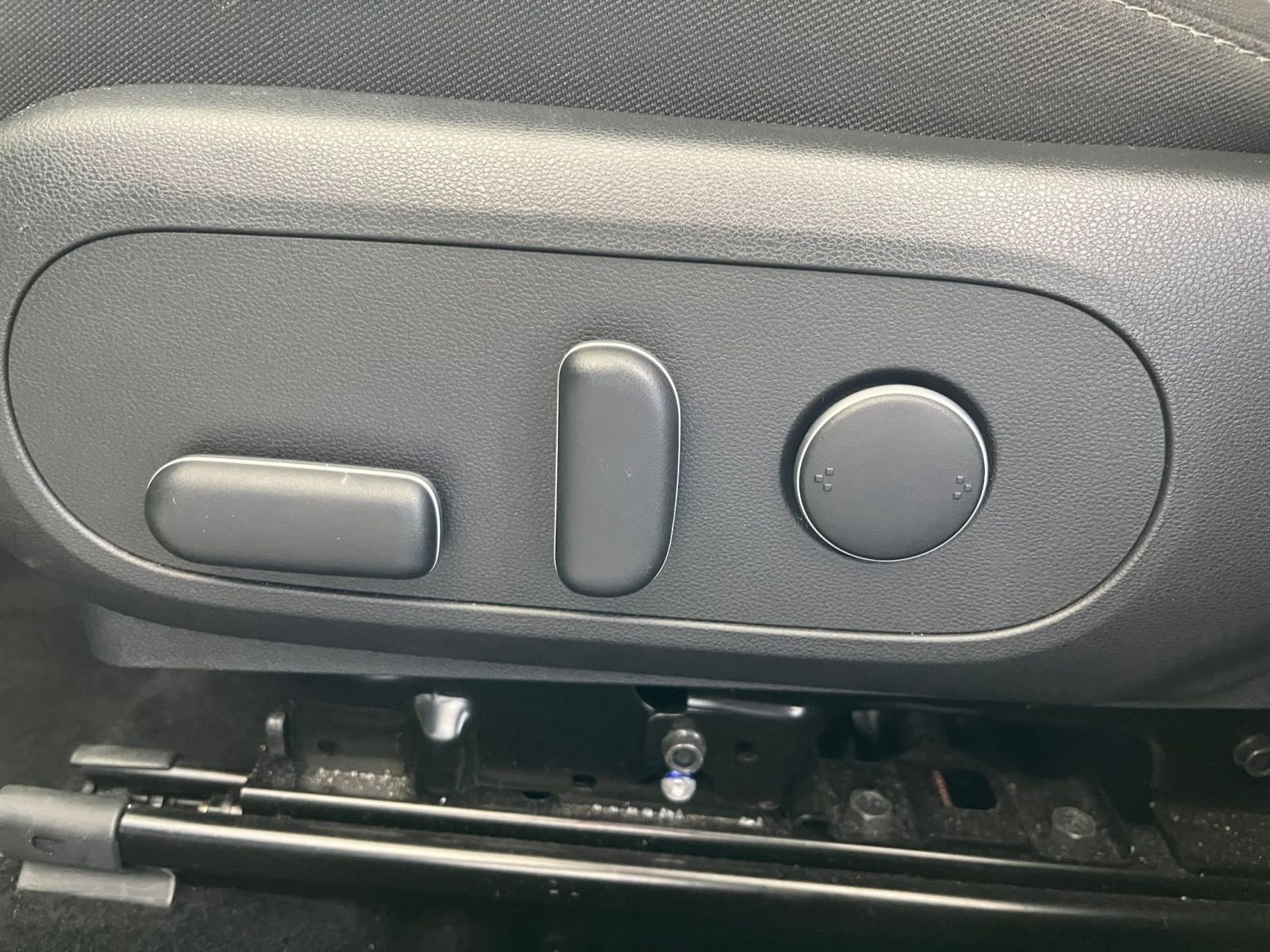 Thumbnail: 2025 Hyundai Kona - 23