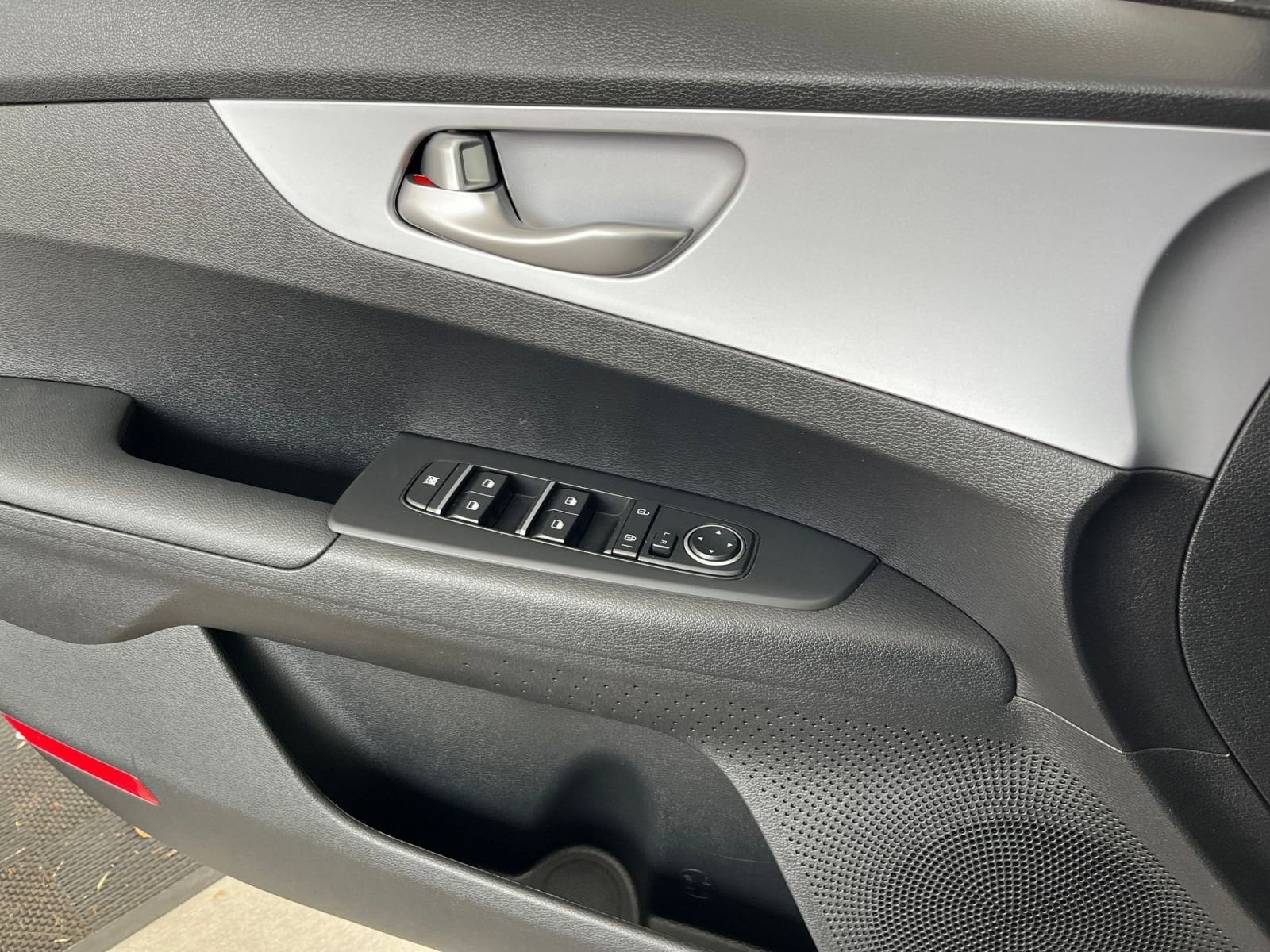 2024 Kia Forte LXS 20