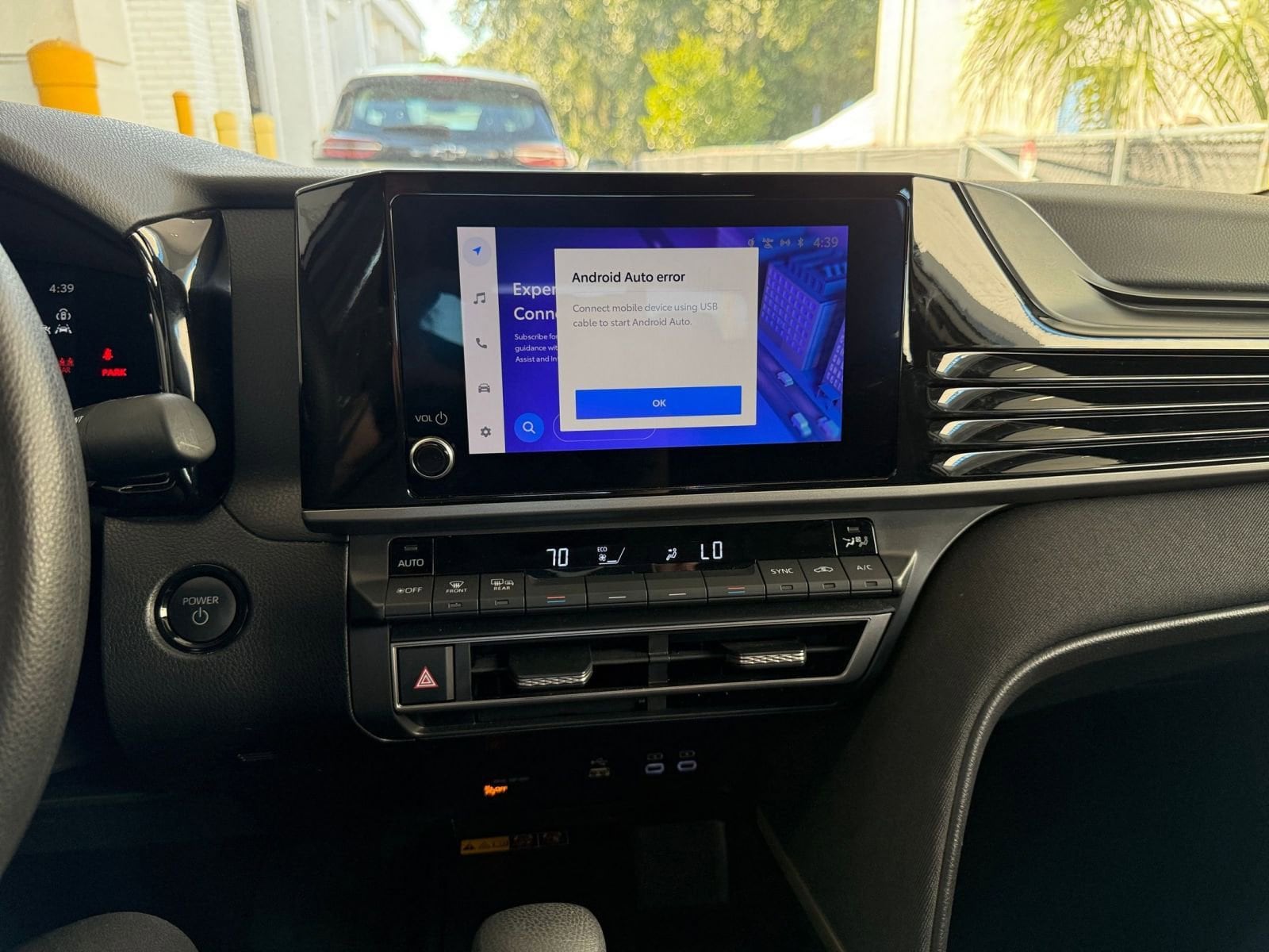 Thumbnail: 2025 Toyota Camry - 18