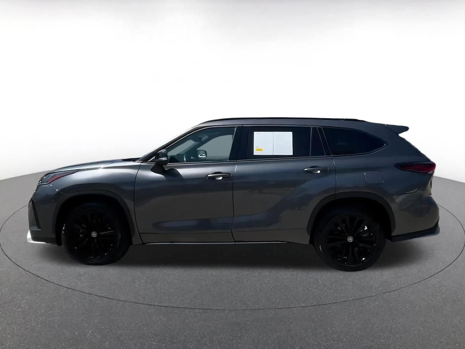 2024 Toyota Highlander XSE 7