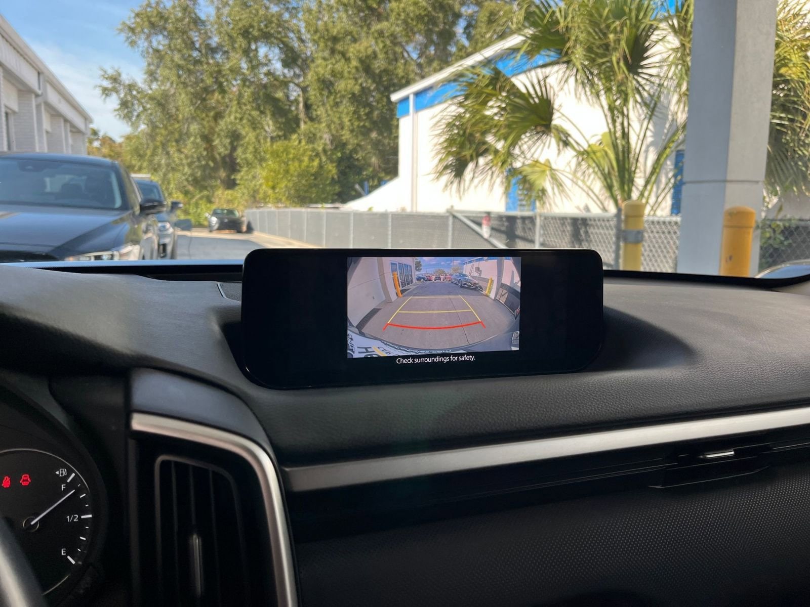 Thumbnail: 2025 Mazda CX-50 - 17