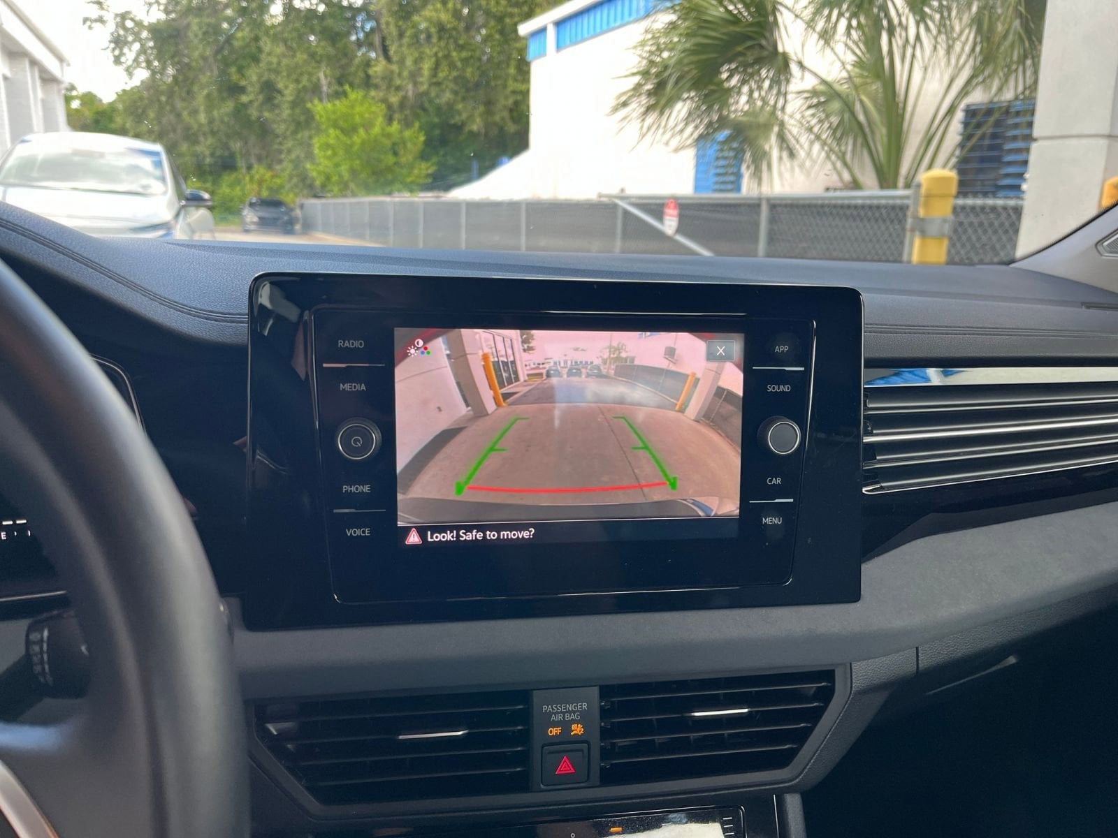 Thumbnail: 2025 Volkswagen Jetta - 17