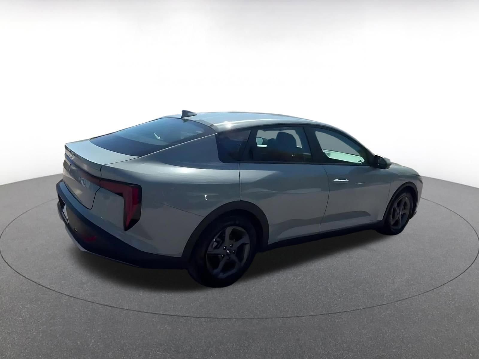 Thumbnail: 2025 Kia K4 - 15