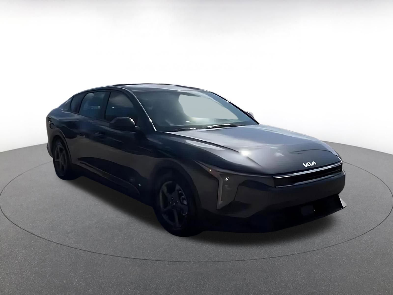 Thumbnail: 2025 Kia K4 - 3