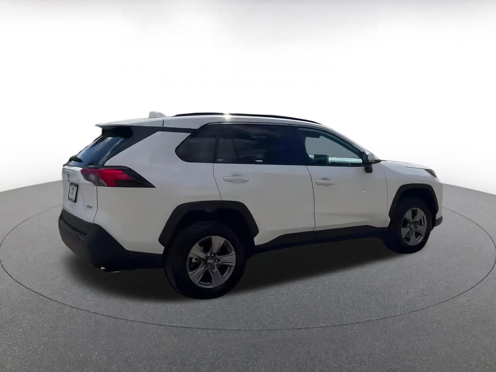 Thumbnail: 2025 Toyota RAV4 - 15