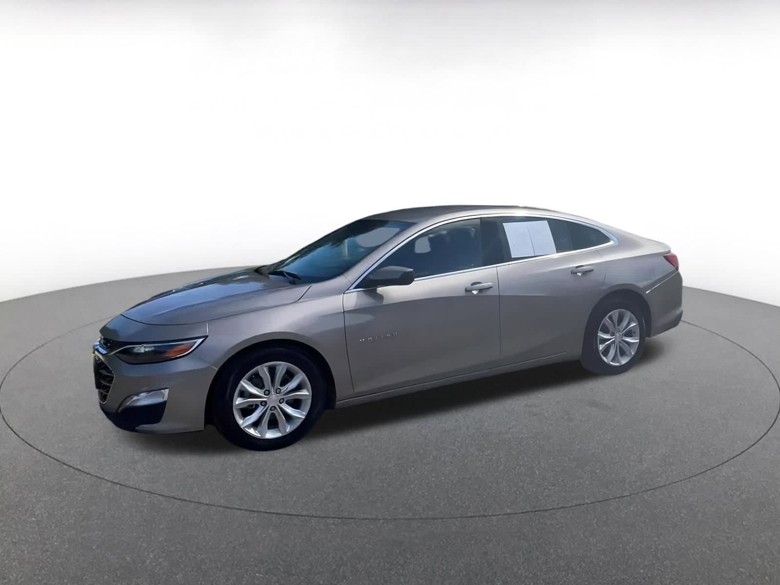 Thumbnail: 2024 Chevrolet Malibu - 7