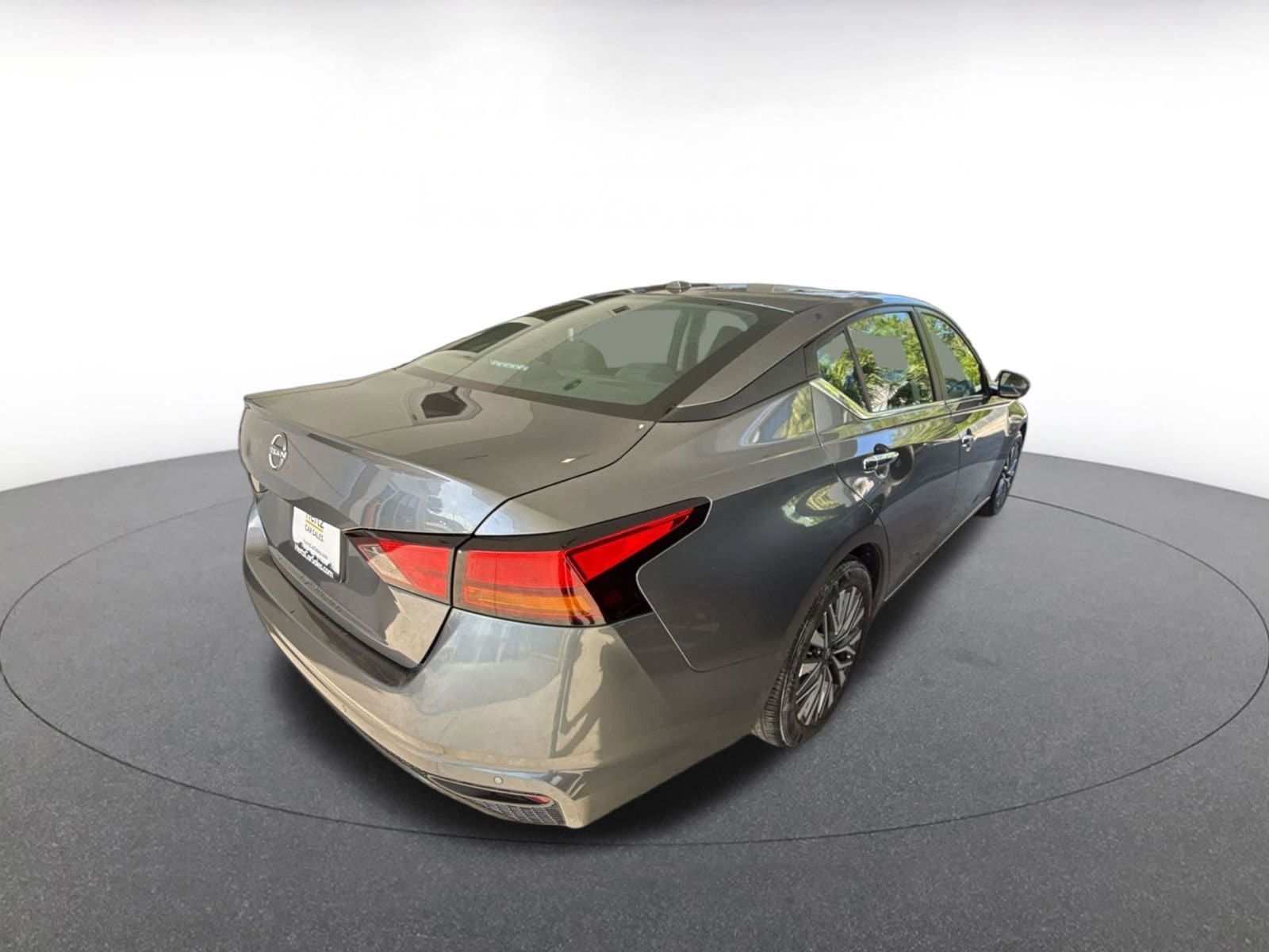 Thumbnail: 2025 Nissan Altima - 25