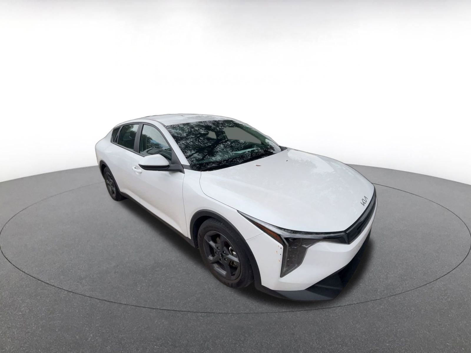 Thumbnail: 2025 Kia K4 - 2