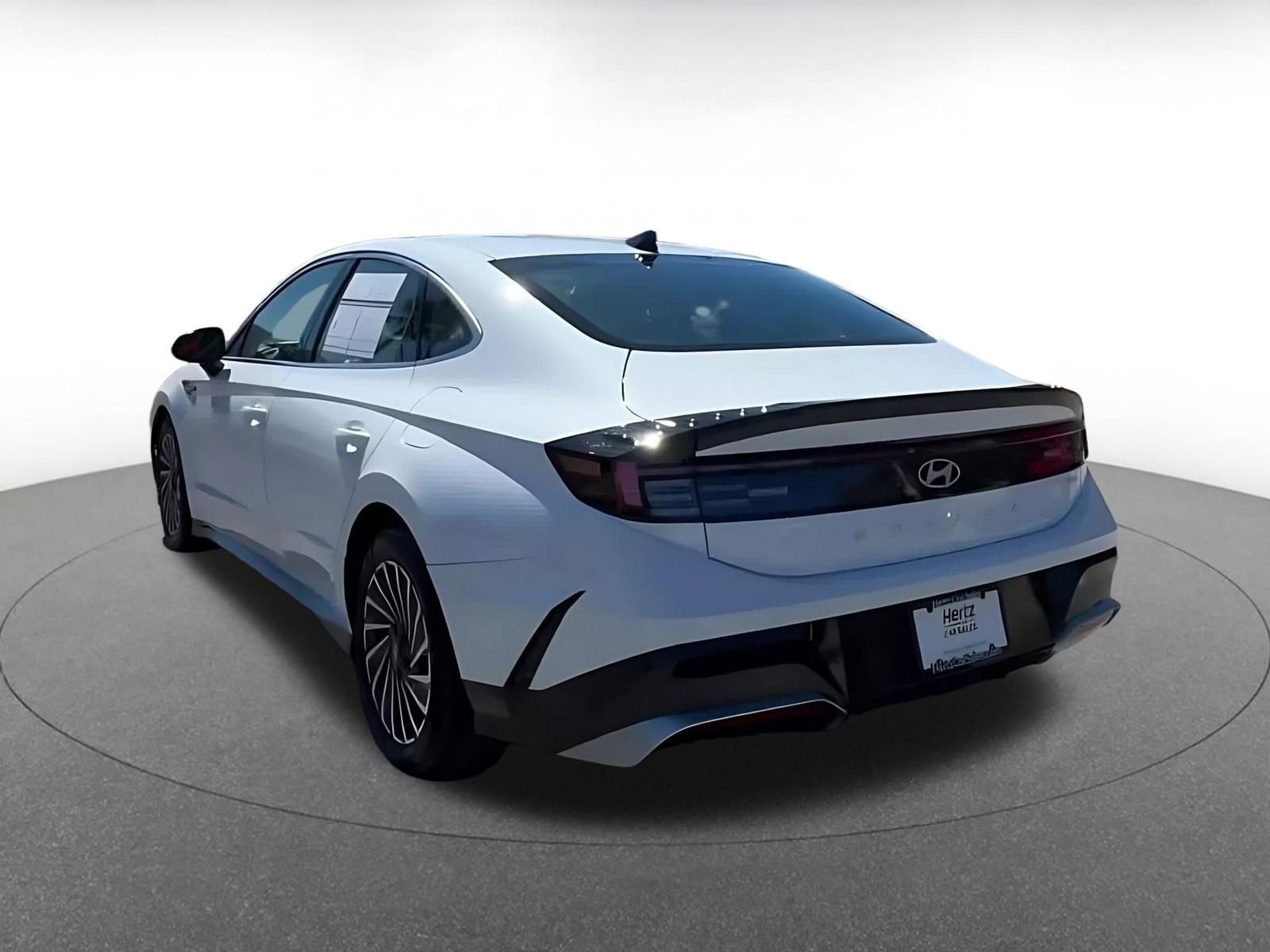 Thumbnail: 2025 Hyundai Sonata - 4