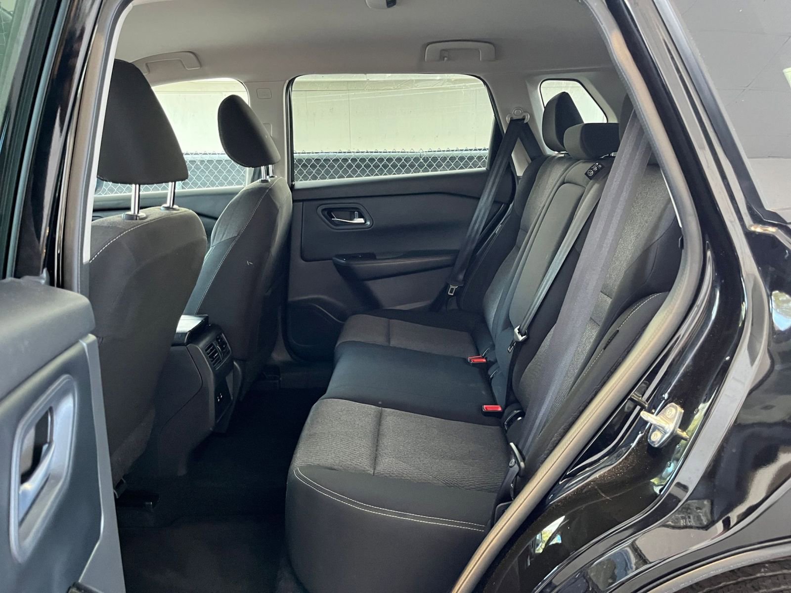 Thumbnail: 2025 Nissan Rogue - 27