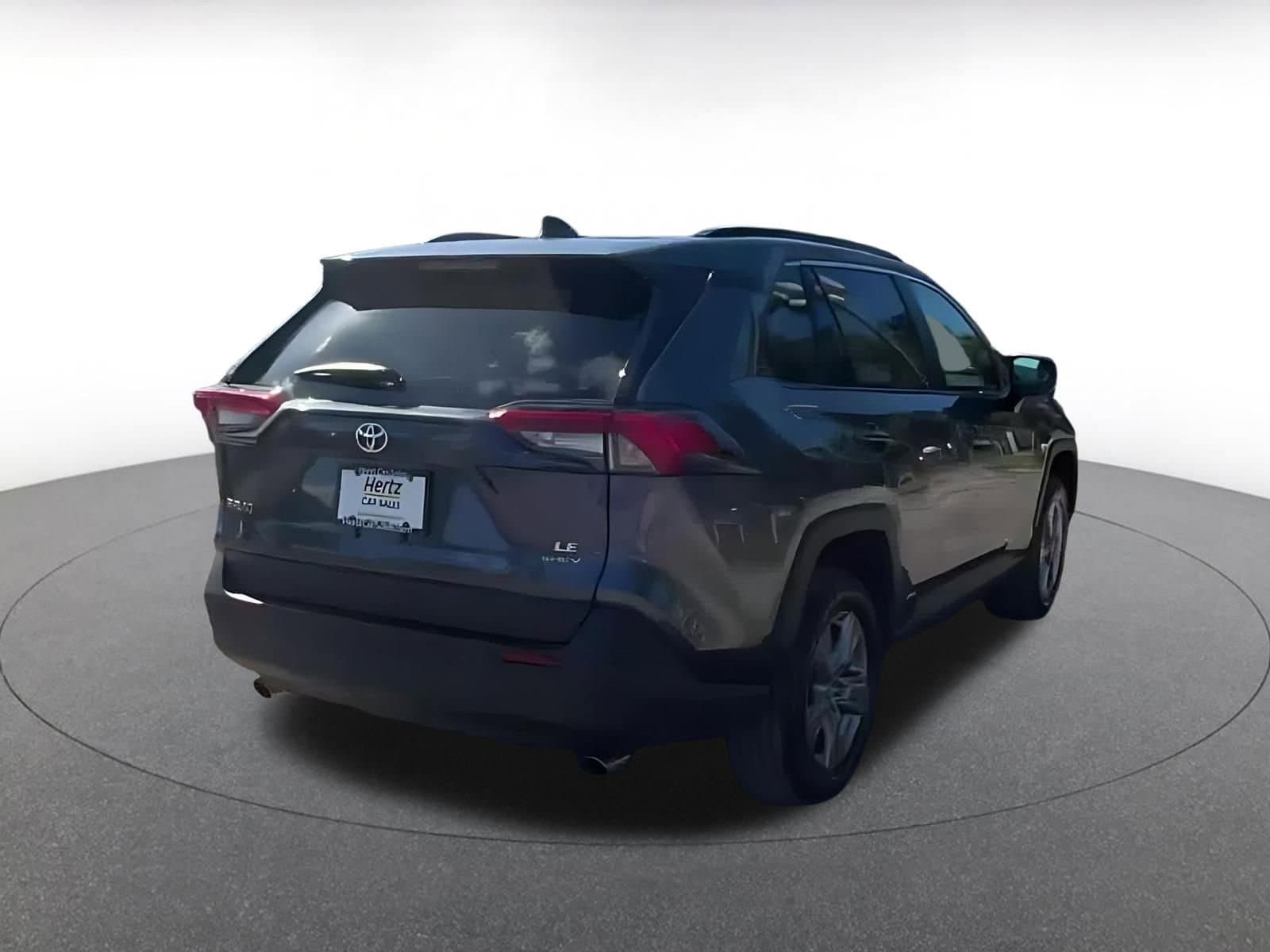 Thumbnail: 2025 Toyota RAV4 - 12