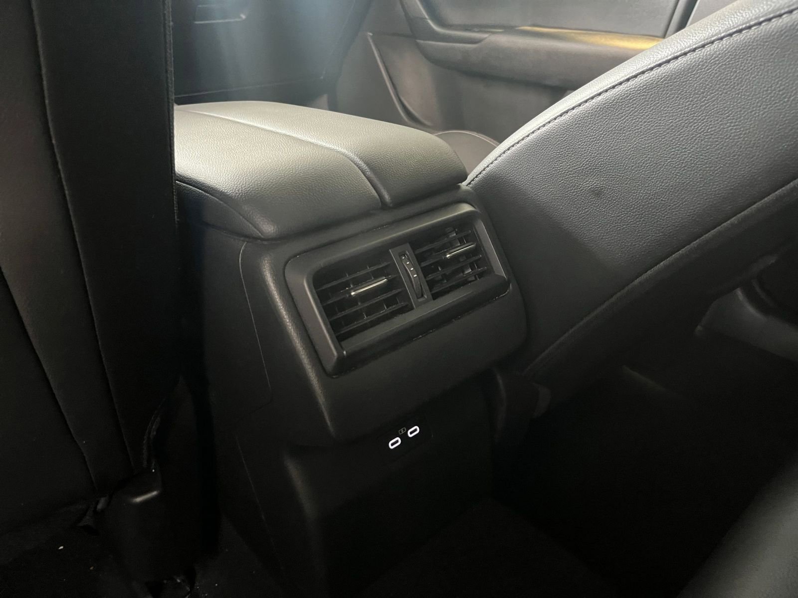 Thumbnail: 2025 Mazda CX-50 - 24