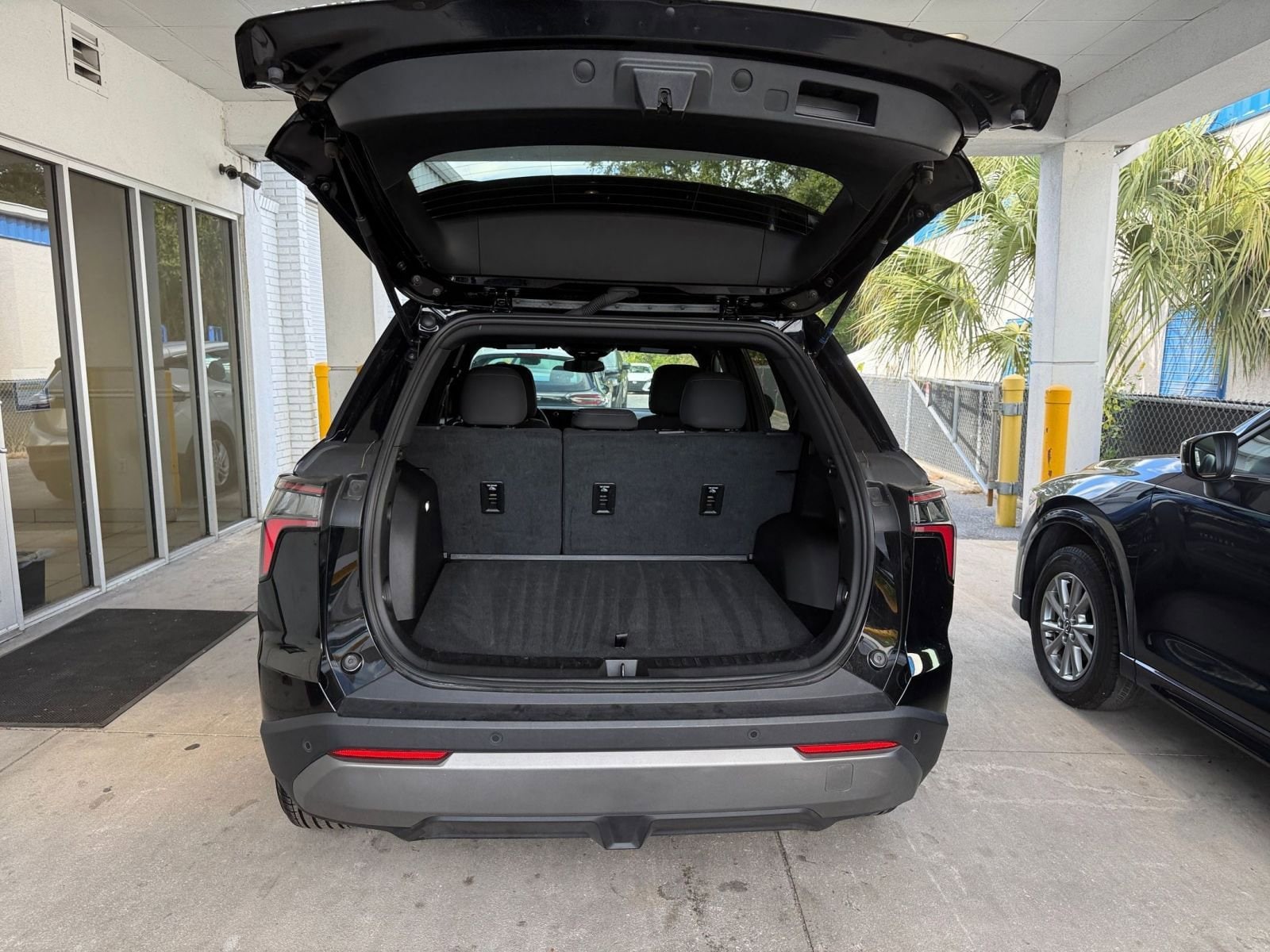 Thumbnail: 2025 Chevrolet Equinox - 29