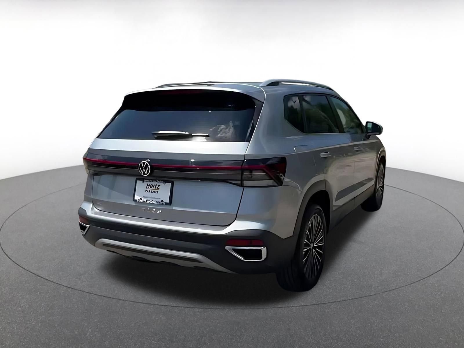 Thumbnail: 2025 Volkswagen Taos - 15