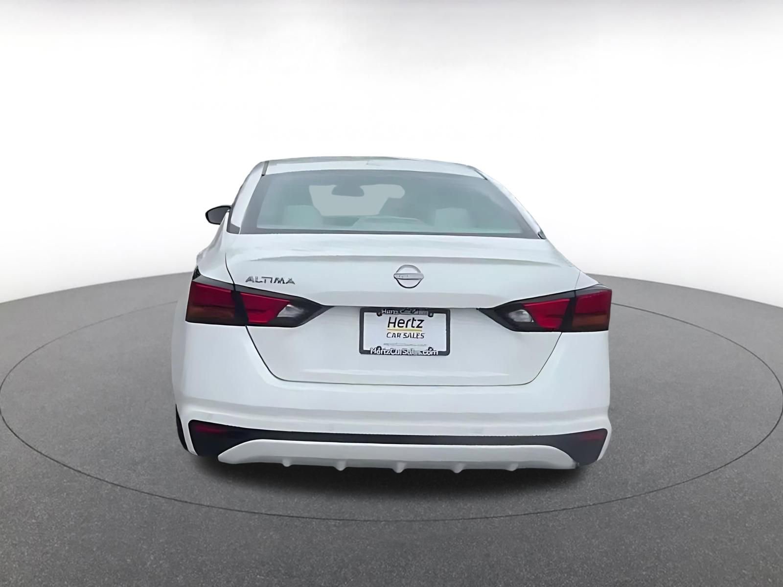 Thumbnail: 2025 Nissan Altima - 12