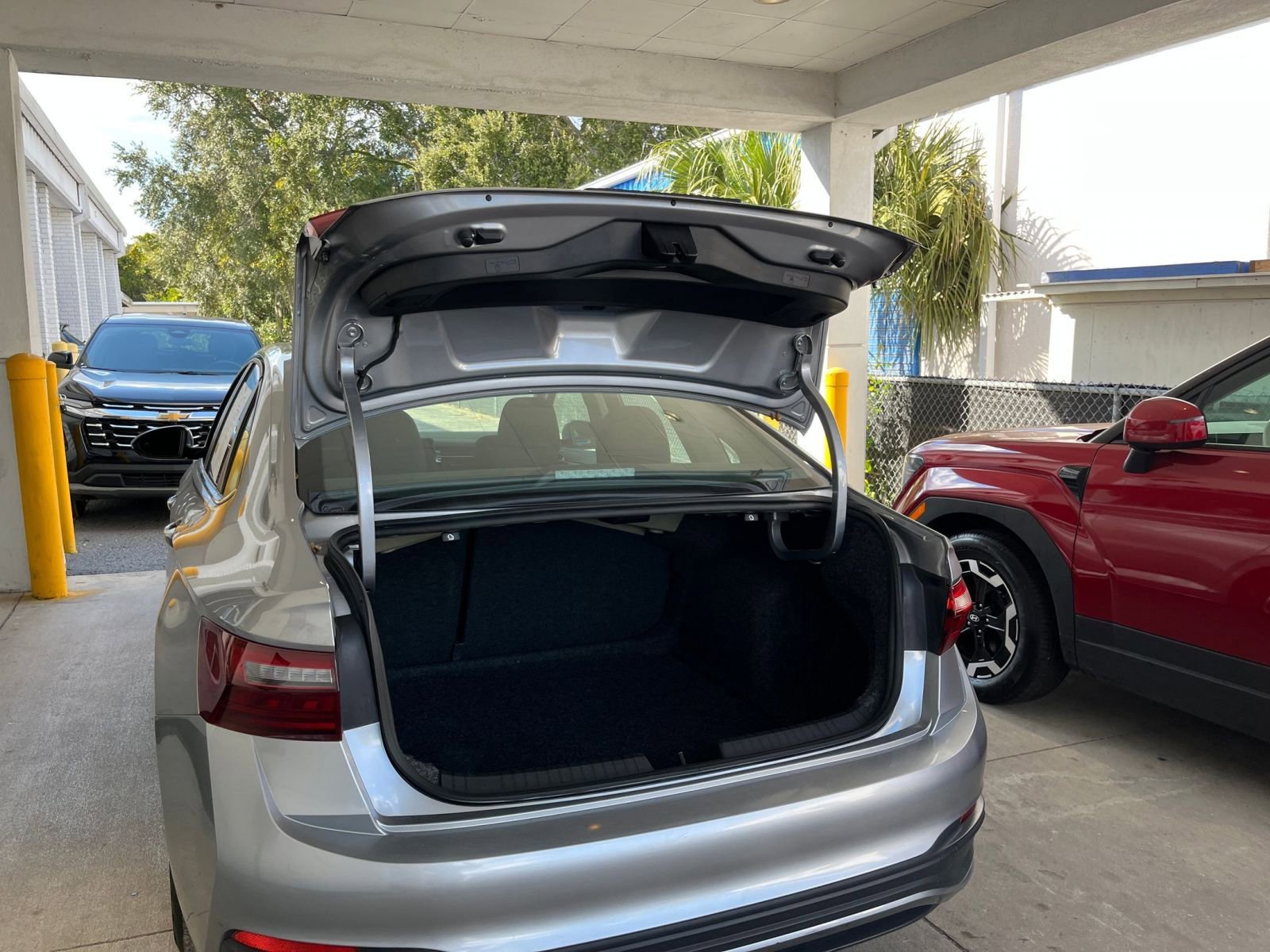 Thumbnail: 2025 Volkswagen Jetta - 31