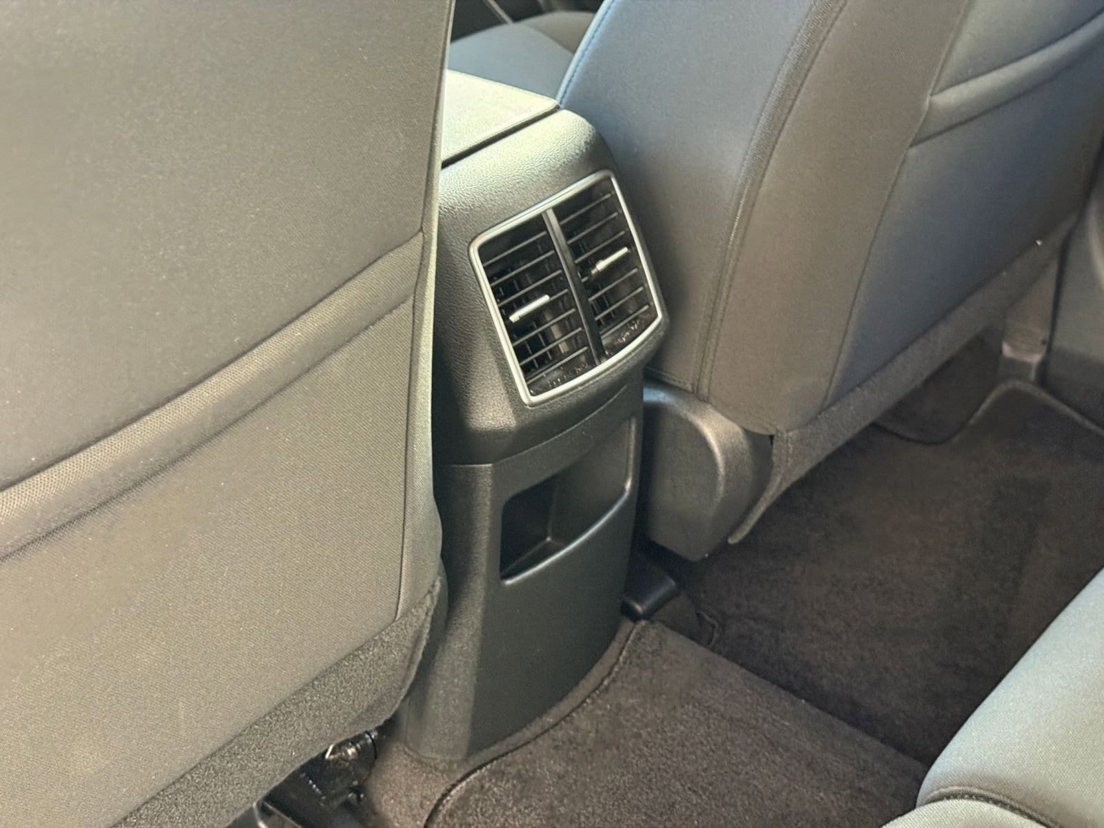 Thumbnail: 2025 Kia Sportage - 24