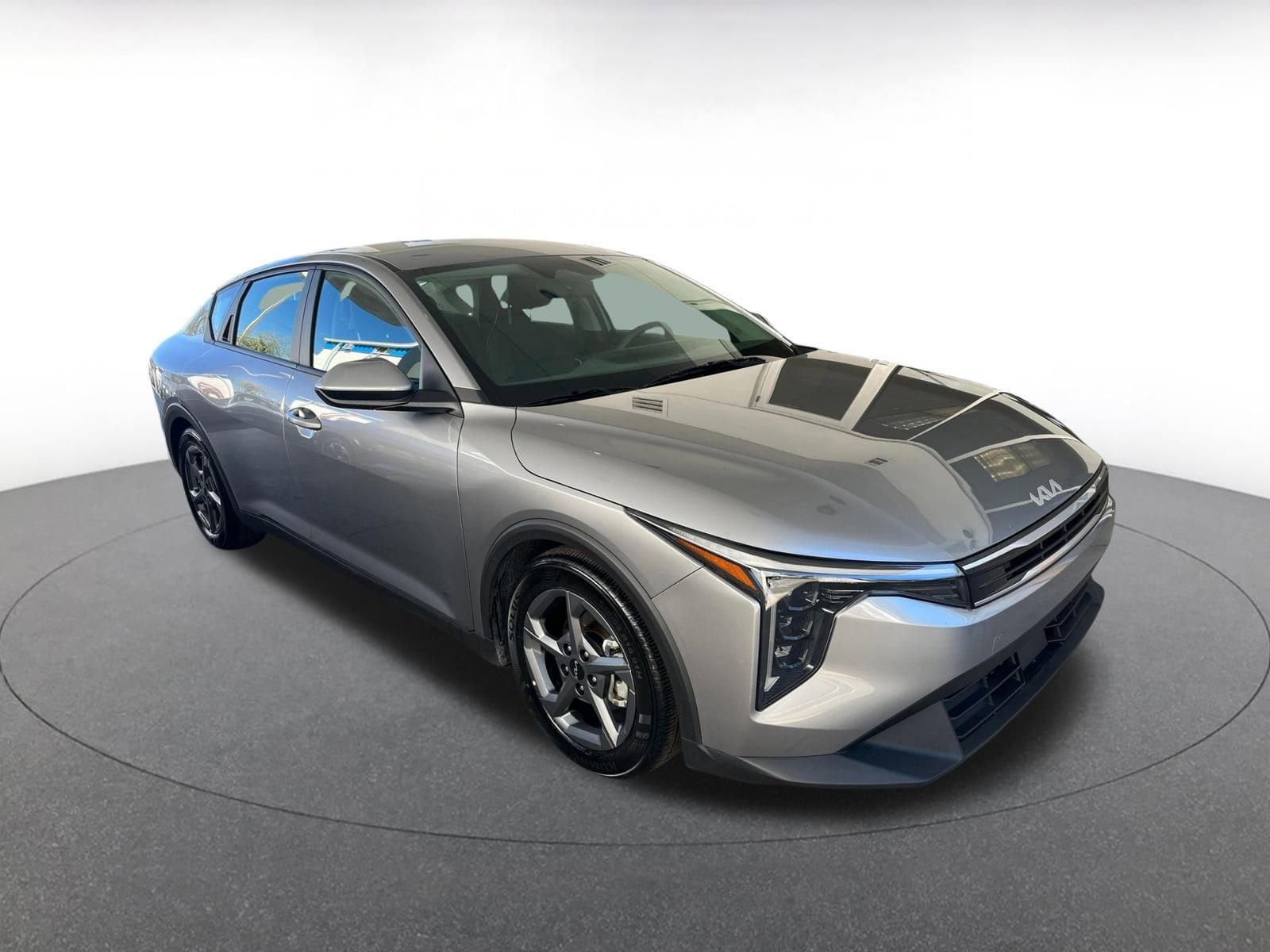 Thumbnail: 2025 Kia K4 - 1