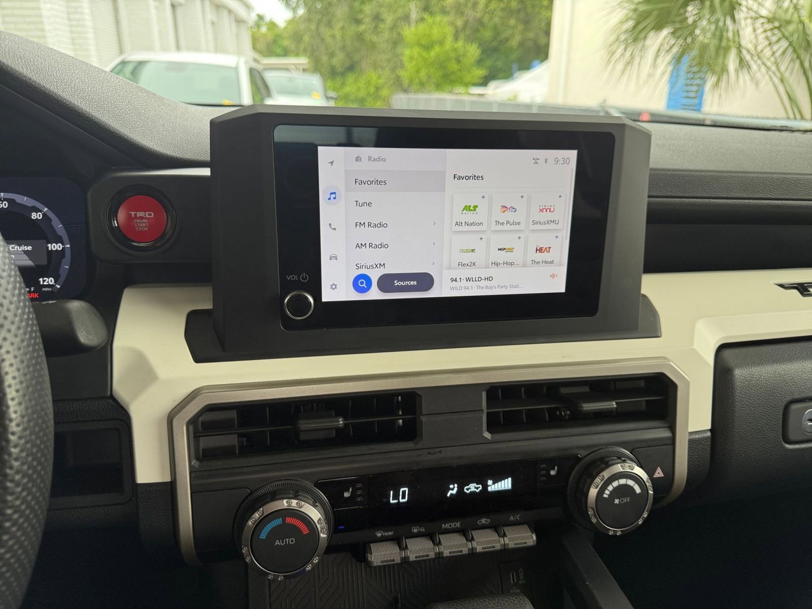 Thumbnail: 2024 Toyota Tacoma - 17