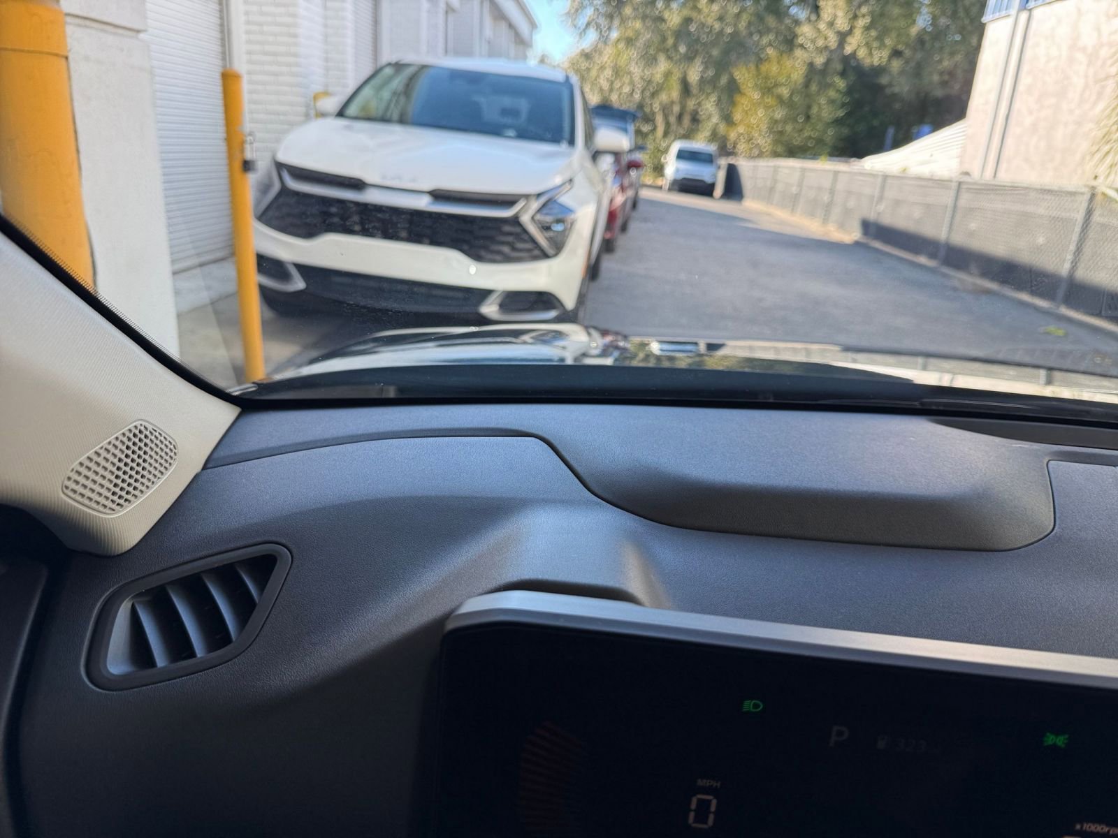 Thumbnail: 2025 Kia K4 - 33