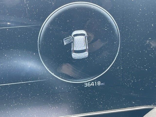 Thumbnail: 2023 Kia Niro - 10