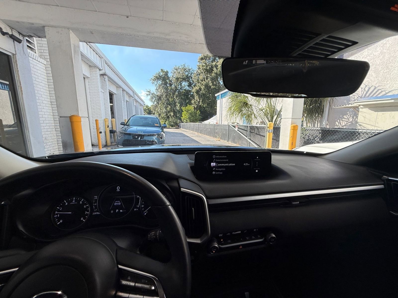 Thumbnail: 2025 Mazda CX-50 - 33