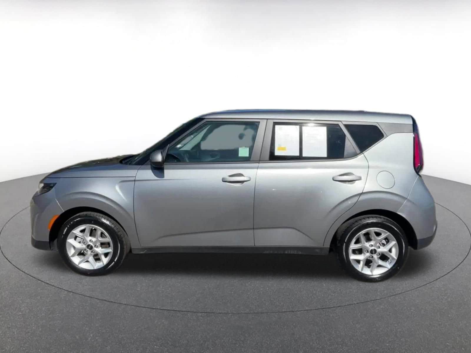 Thumbnail: 2025 Kia Soul - 8