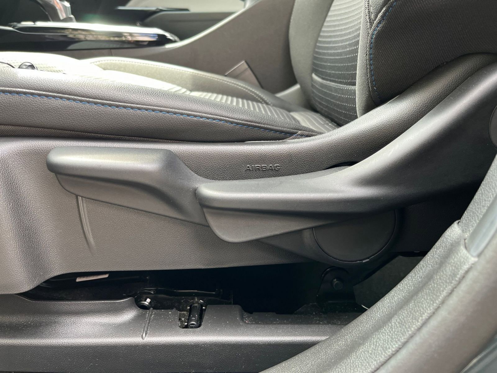 Thumbnail: 2025 Chevrolet Trax - 22