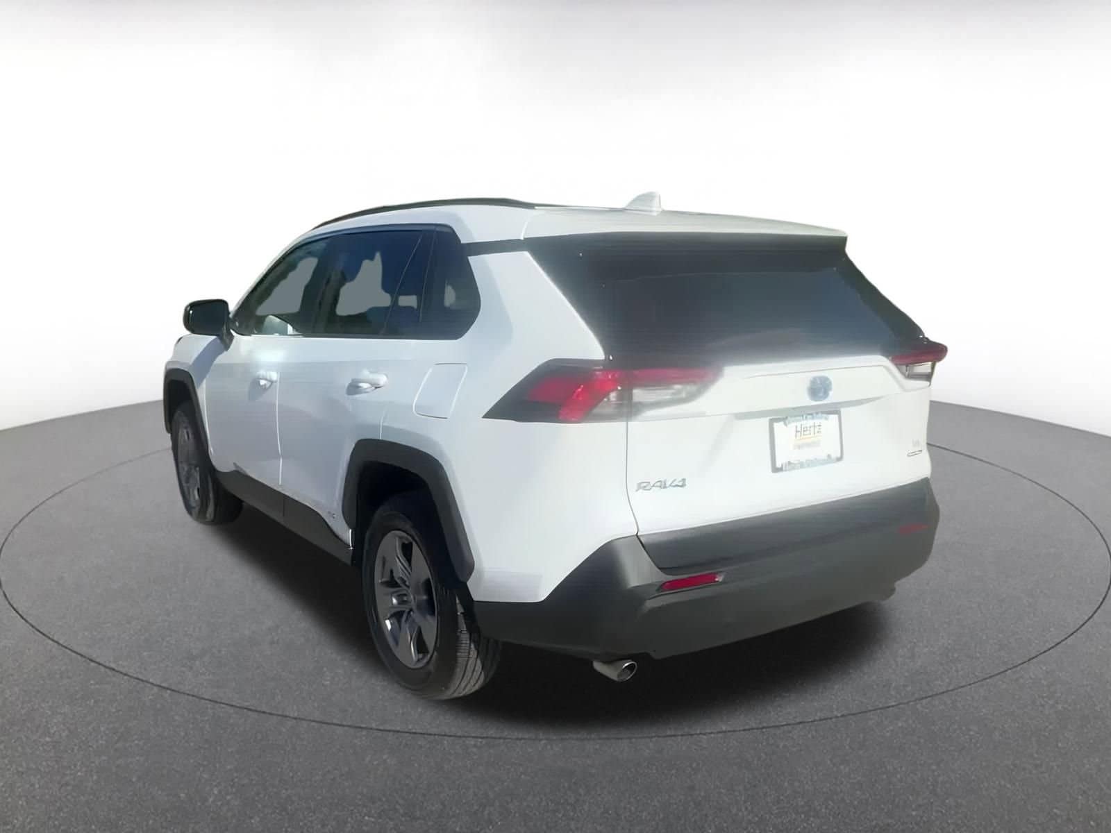 Thumbnail: 2024 Toyota RAV4 - 11