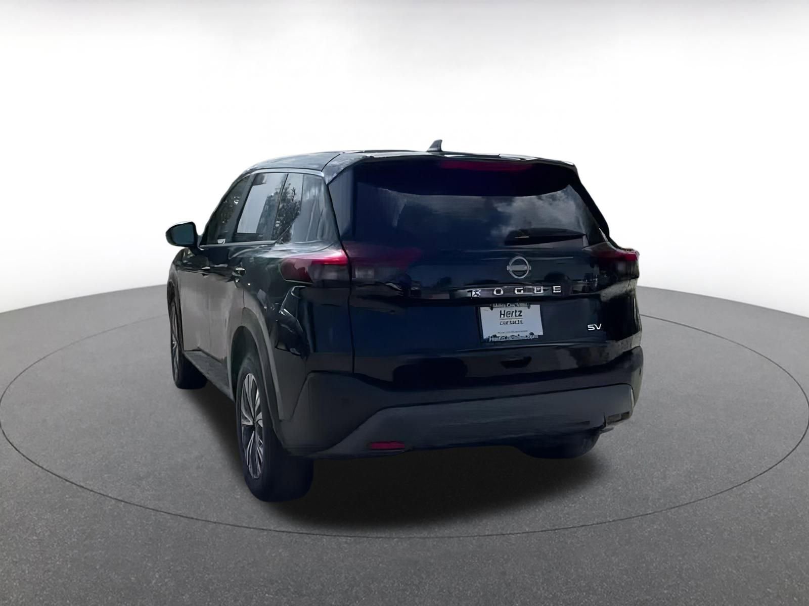 2023 Nissan Rogue SV 8