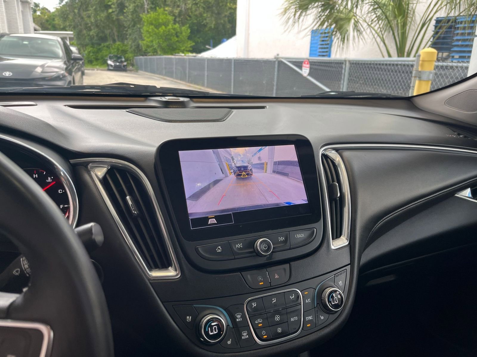 Thumbnail: 2024 Chevrolet Malibu - 17