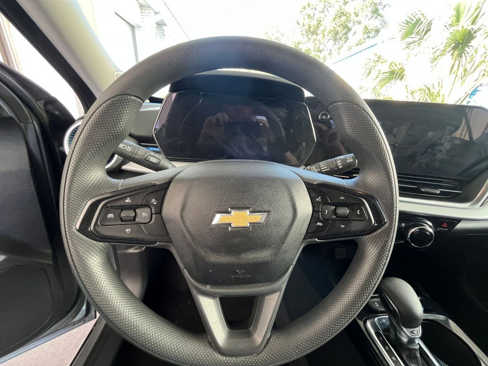 Thumbnail: 2025 Chevrolet Trax - 28