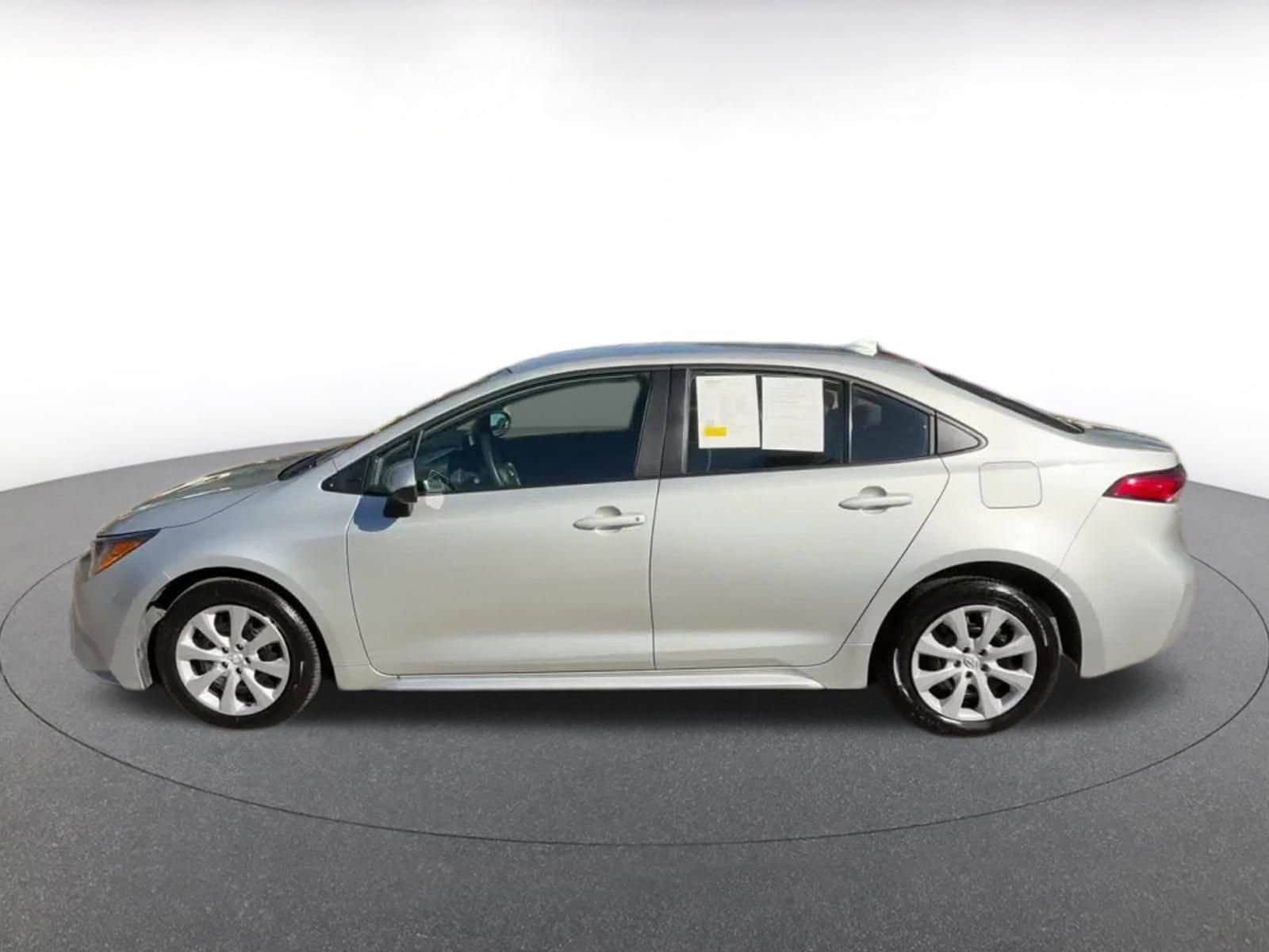 Thumbnail: 2025 Toyota Corolla - 8