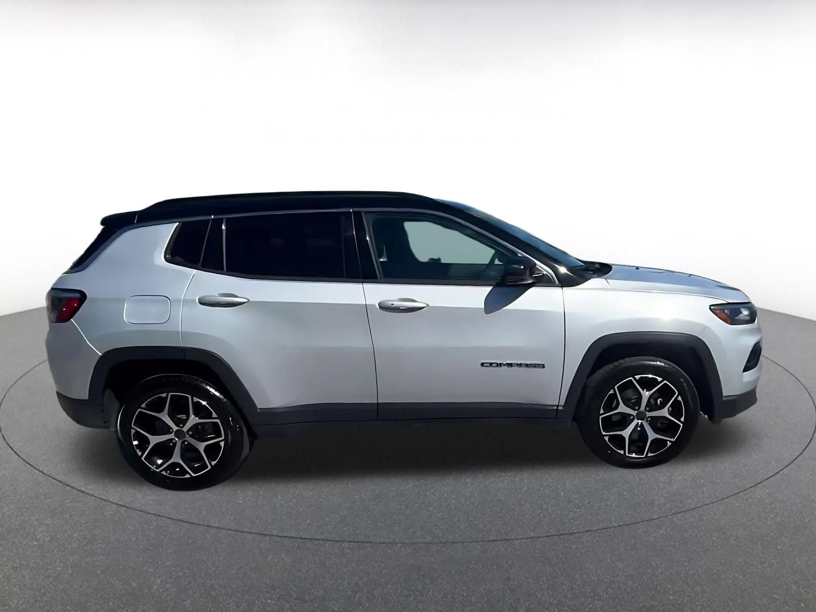 Thumbnail: 2025 Jeep Compass - 16