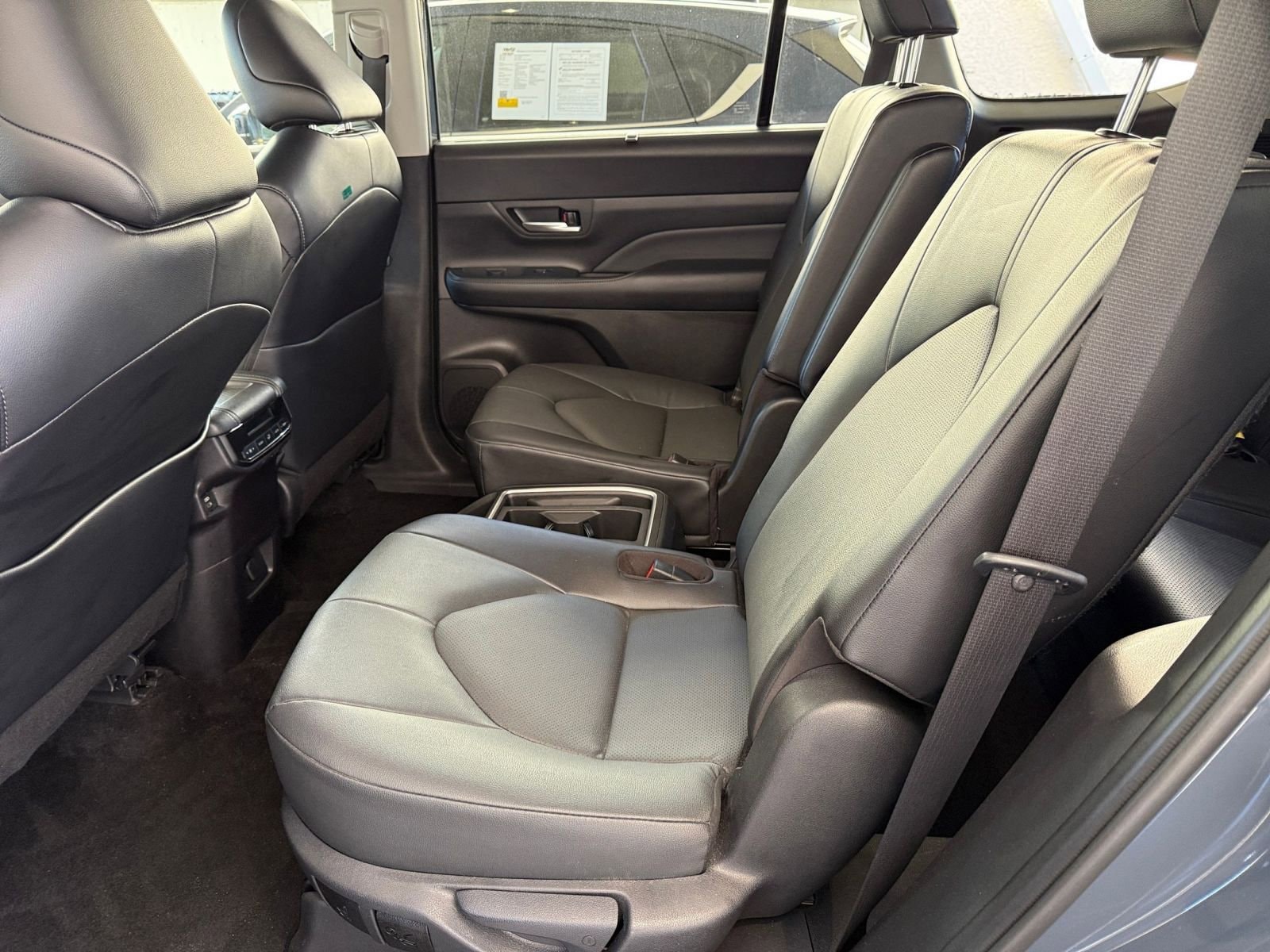 Thumbnail: 2025 Toyota Grand Highlander - 27