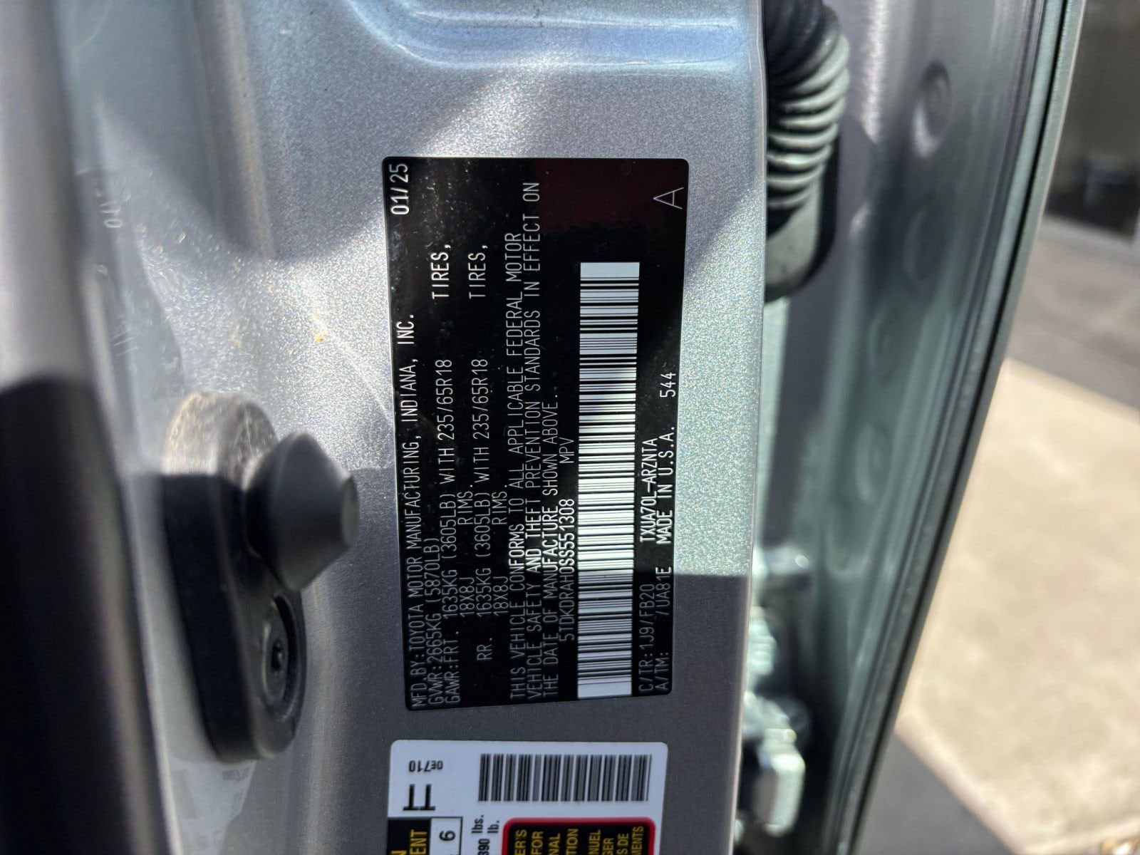 Thumbnail: 2025 Toyota Highlander - 31