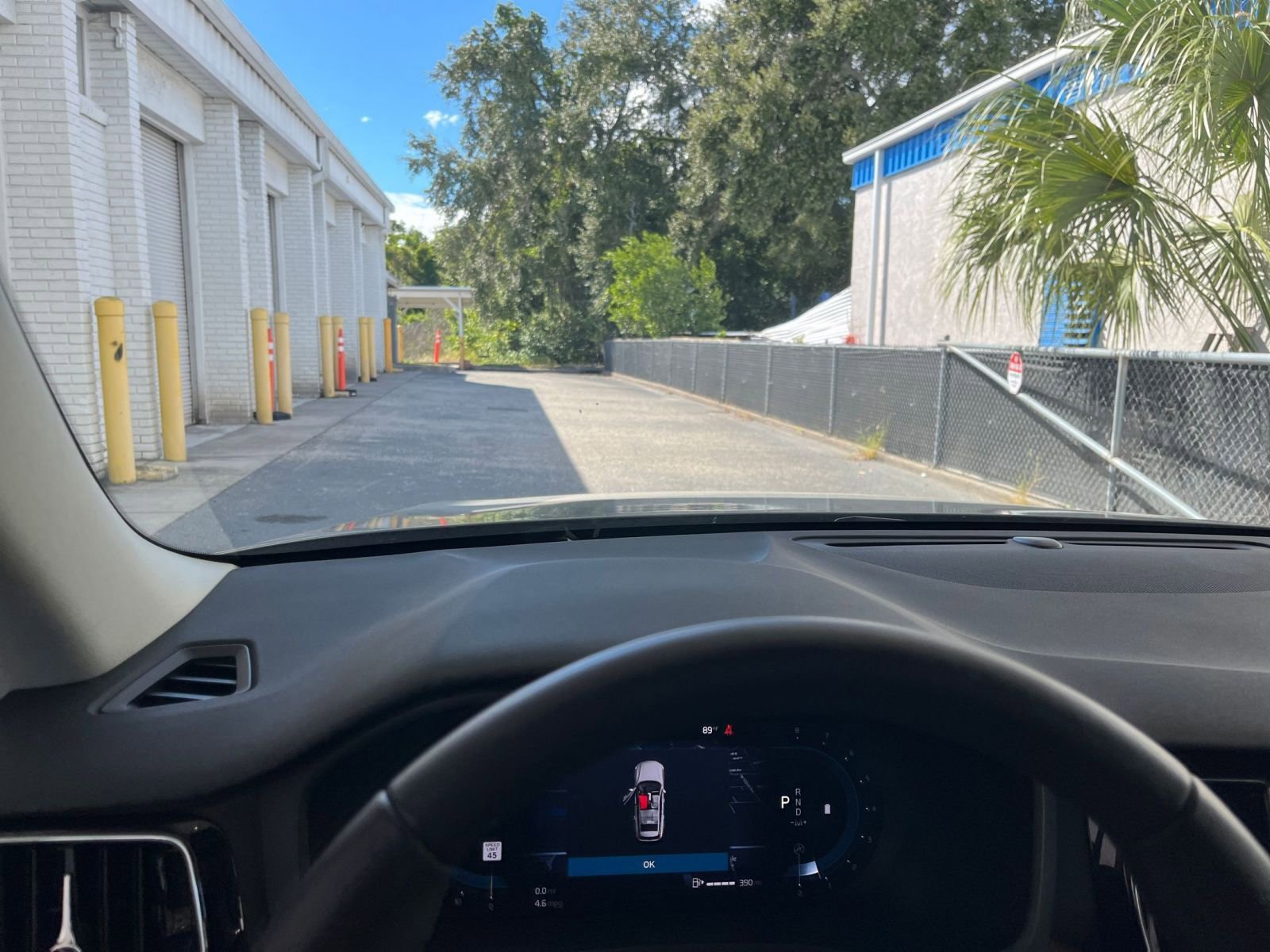 Thumbnail: 2025 Volvo S60 - 34