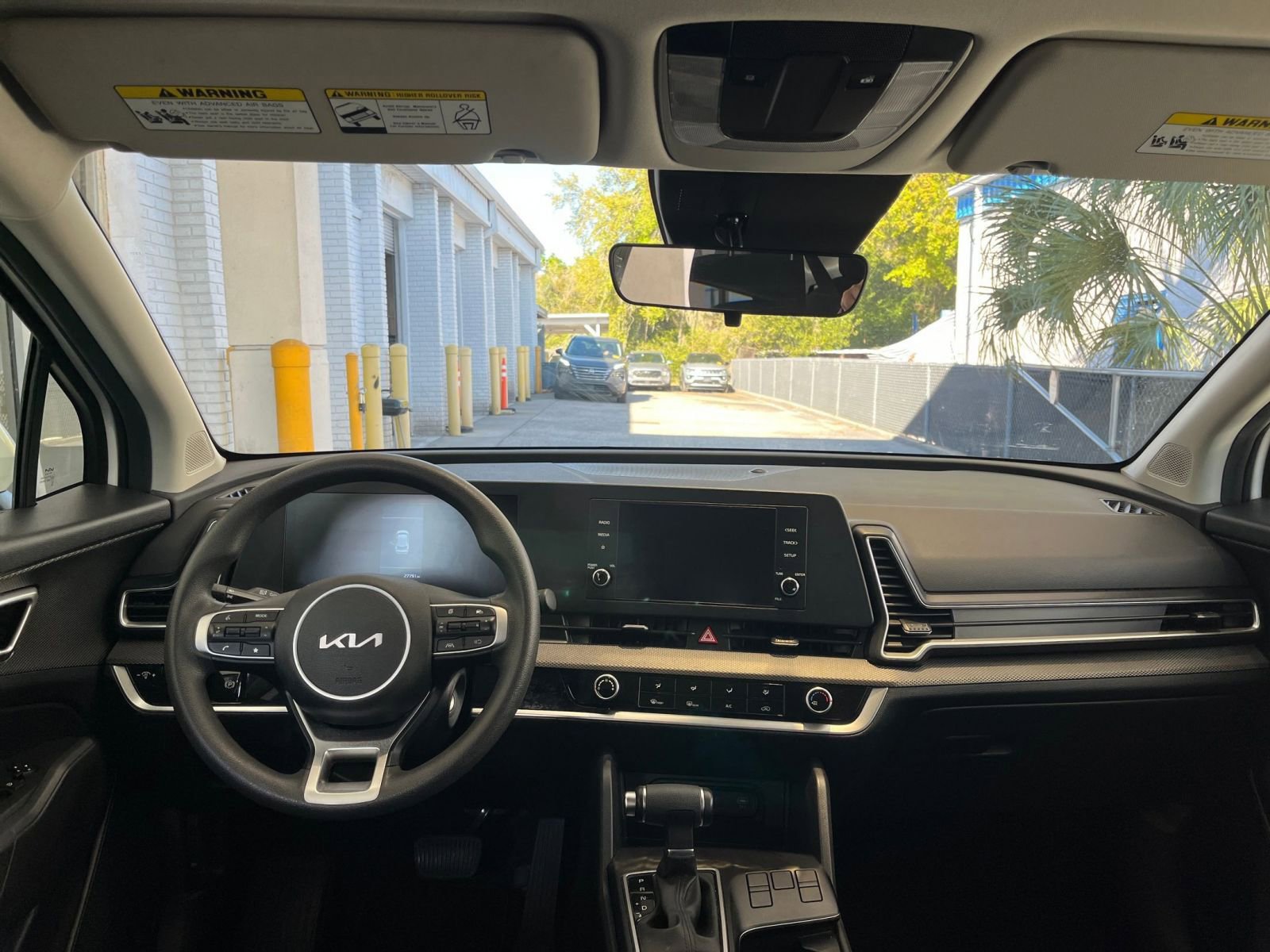 Thumbnail: 2025 Kia Sportage - 32