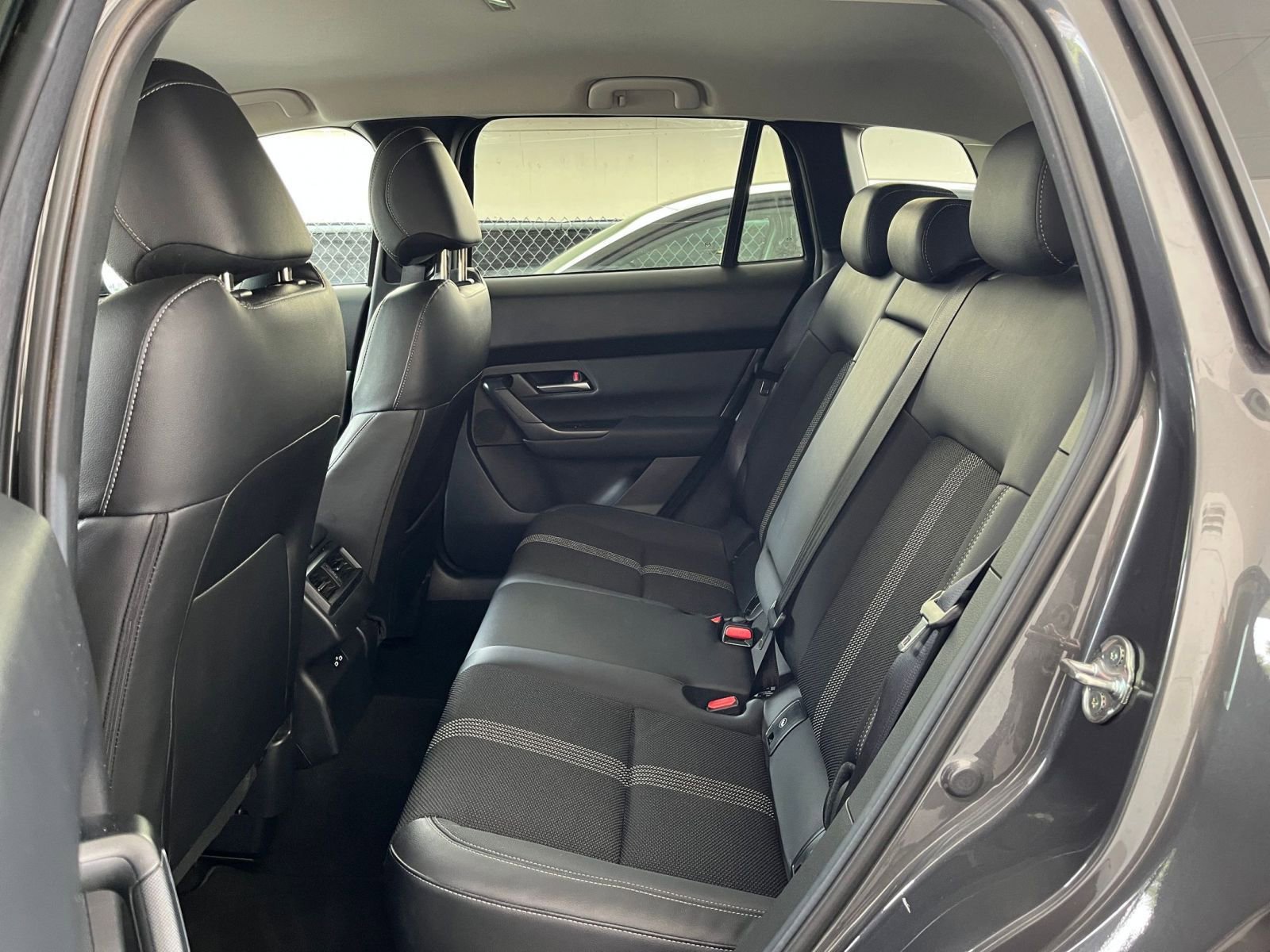 Thumbnail: 2025 Mazda CX-50 - 25