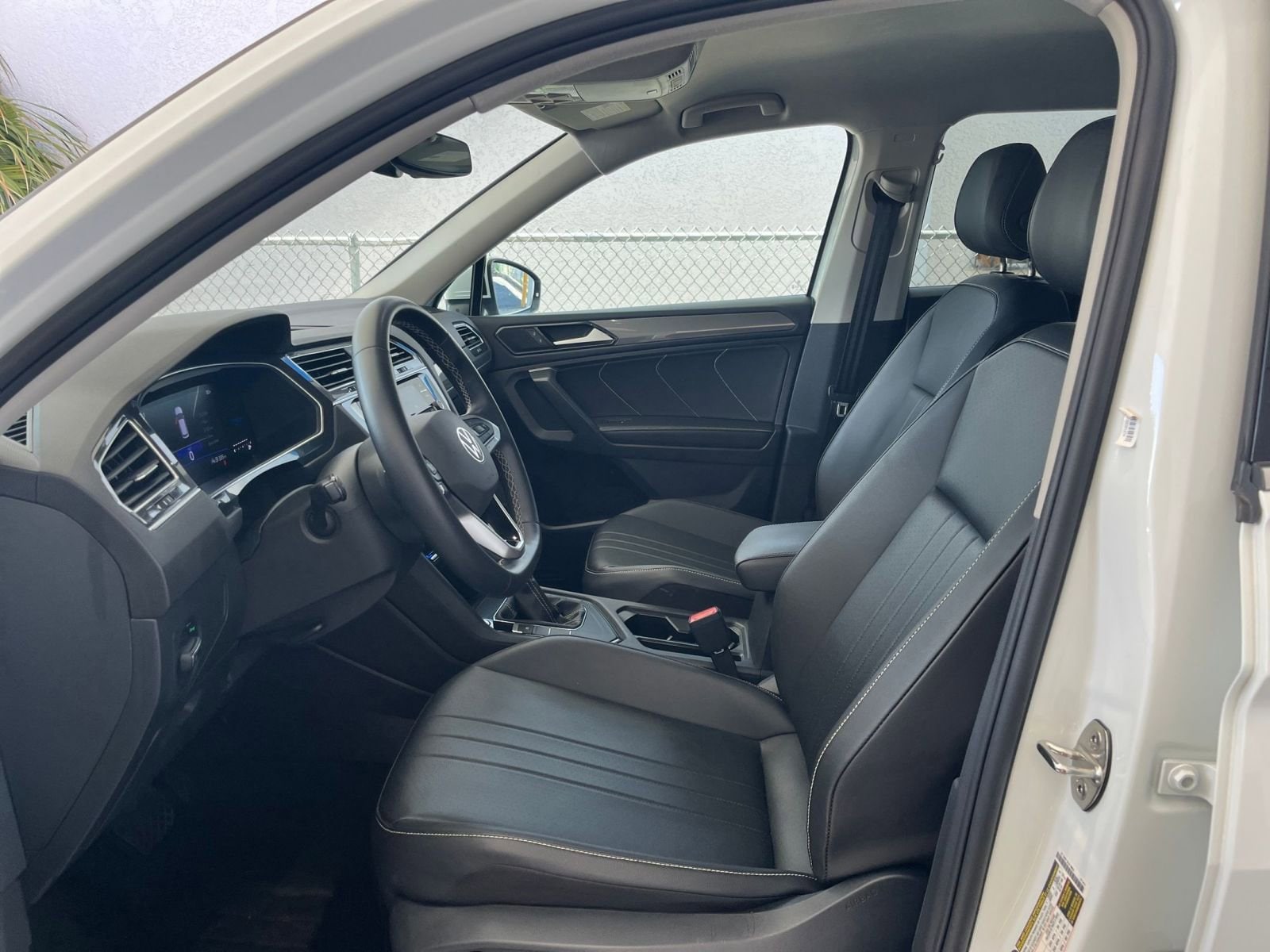 2024 Volkswagen Tiguan 2.0T 27