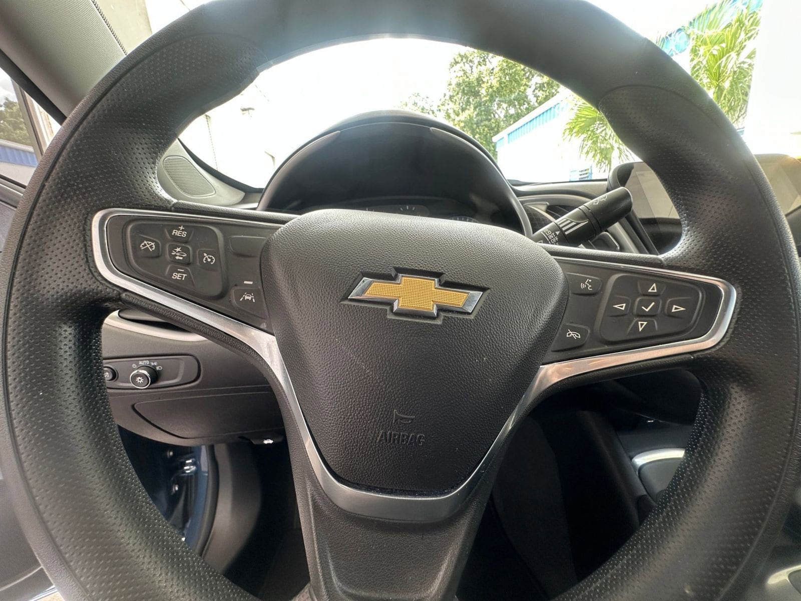 Thumbnail: 2024 Chevrolet Malibu - 28