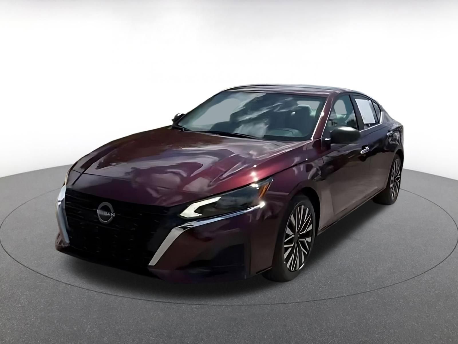 Thumbnail: 2025 Nissan Altima - 7